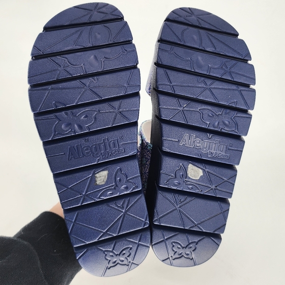 Alegria NWOB Lena Sandals Adjustable Straps Aztec Tile Floral 36 5.5 - Picture 8 of 9